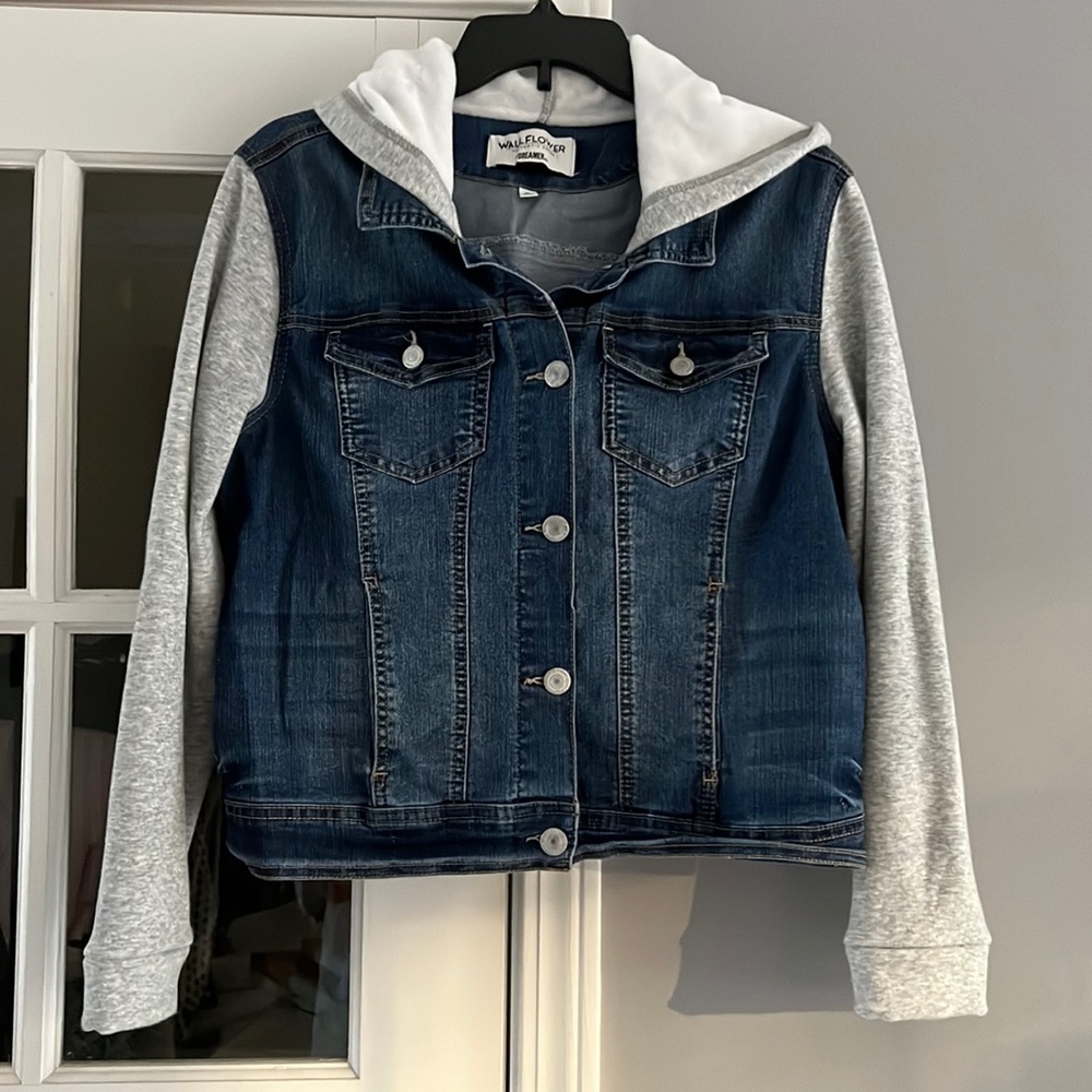 Wallflower Denim Jacket. Size XL. Fits like a L.